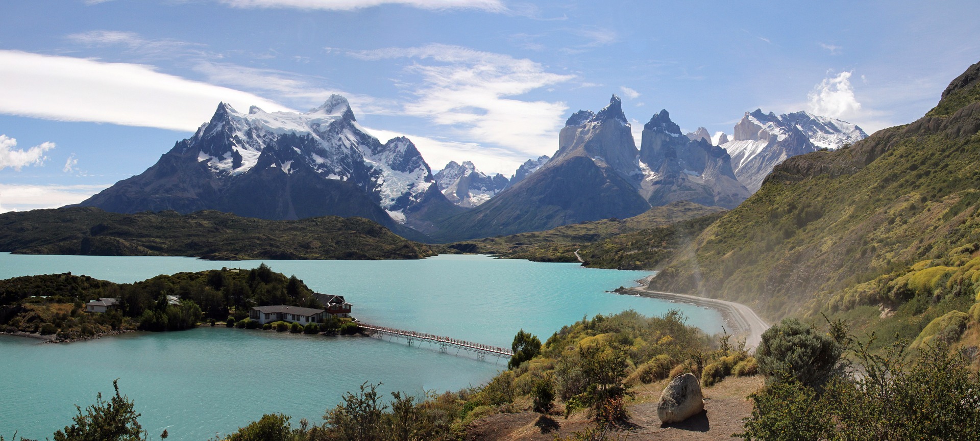 https://www.patagoniarentacarexpress.cl/wp-content/uploads/2020/02/torres-del-paine-1079691_1920.jpg
